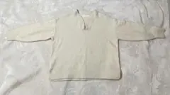 アイボリー Vネック ニット 長袖