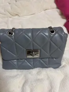 グレー キルティング ショルダーバッグ