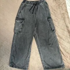 GUダークグレー カーゴパンツ ゴムウエスト　140