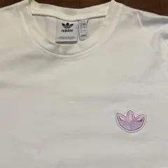 adidas 白Tシャツのサムネイル