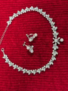 超美品　パールネックレスとイヤリングのセット