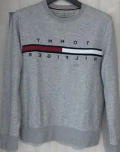 メンズMサイズ　Tommy Hilfiger グレー トレーナー