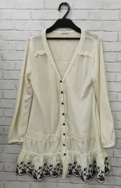 H376　アクシーズファム　ロングカーディガン　クリーム色　刺繍　レース　ローズ