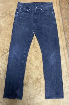 アーバンリサーチ　ブラックストレート細身デニム　日本製