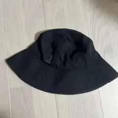 黒いナイロンバケットハット 57cm ミッキー