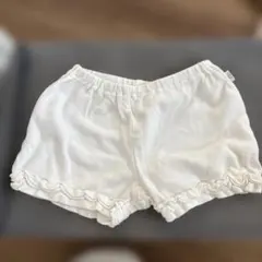 フリル付きホワイトショートパンツ 70-80cm