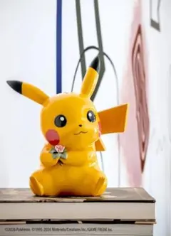 LLADRO ピカチュウ ポケモン シリアル88 - メルカリ