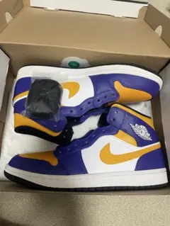 aj1ミッドレイカーズカラー