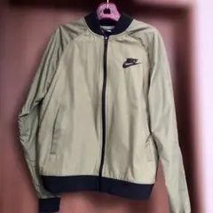Nike ジップアップジャケット オリーブグリーン