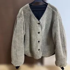 リバーシブルボアジャケット ブラック/カーキ