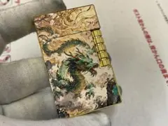 高級 綺麗色の金色仕上げ キンッ青龍と白虎ローラー式 ガスライター 