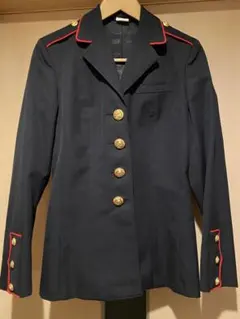 Item thumbnail for item eda52416-bf06-4aad-833f-20f596b058a5