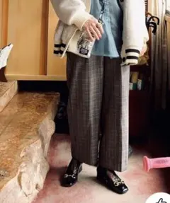 アーバンリサーチドアーズ　ブラウンチェックトラウザーパンツ　38M