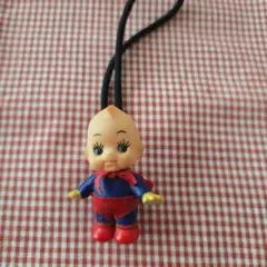 キューピーちゃんのスーパーマン風ヘアゴム