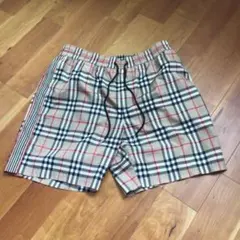Burberry チェック柄 ショートパンツ ハーフパンツ　スイムパンツのサムネイル