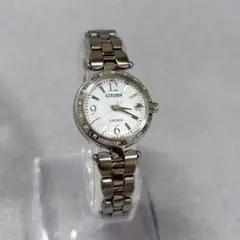 美品✨定価17万　CITIZEN エクシード　18Pダイヤ シェル文字盤　腕時計