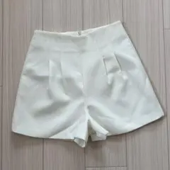 【タグ付き未使用】GRL ハイウエストタックショートパンツ M [at1647]