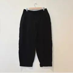 ザラ パンツ ワイド テーパード 黒　ブラック　28 ルーズ　MーL相当