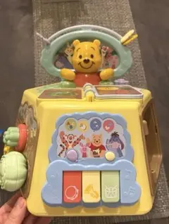 はじめて英語 くまのプーさん 絵本でおしゃべり! ゆびさき知育 いっぱいできた