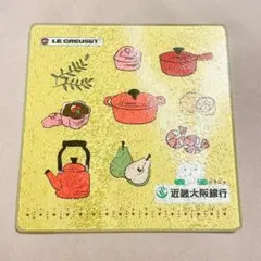 【LE CREUSET●鍋敷き カッティングボード 近畿大阪銀行の販促品／新品】のサムネイル