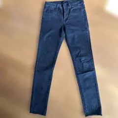 UNIQLOウルトラストレッチジーンズ24