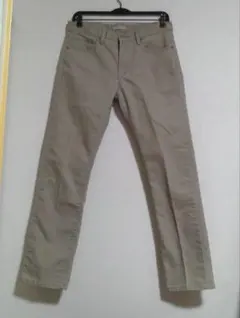 ユニクロ スリムフィットストレートチノ パンツ 31LNCH 伸縮性あり 79