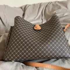 ブラウン ダイヤモンドパターン ショルダーバッグ