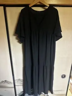 最安値美品送料無料おすすめおしゃれGruブラック 半袖 ロングワンピース