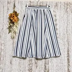 美品✨　エニィスィス　ストライプスカート（2）膝下丈　白　ブルー　a2233N