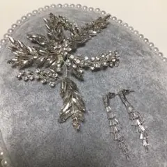 クリスタルシルバー　ヘッドドレスとピアスセット