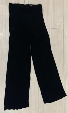 週末夏物セール★ ZARA プリーツ　ロングパンツ　ブラック　Sサイズ
