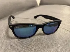 Ray-Ban New Wayfarer サングラス 52/17