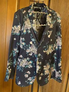 ZARA 花柄虎プリント ジャケット
