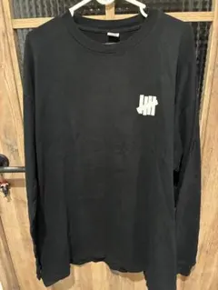 UNDEFEATED ブラック ロングスリーブ Tシャツ XL