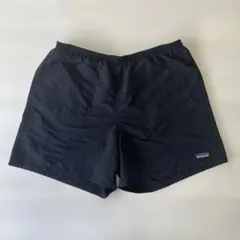 patagonia ブラック　バギーショートパンツ