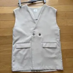 ★LOWRYS FARM★ベージュ ダブルボタン ジレ