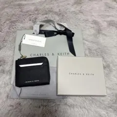 値下げ中 CHARLES & KEITH カードケース