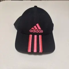 adidas ブラック ピンク ストライプ キャップ