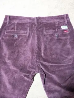 Item thumbnail for item 6ea5a419-8fc5-4def-ac6d-7a99f938a53c