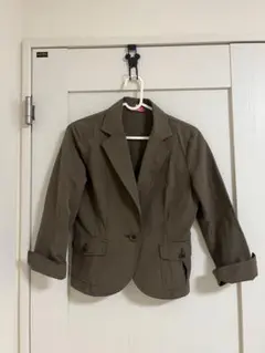 Item thumbnail for item 92bcf433-35bf-4943-ad06-8f0edae5dbbc