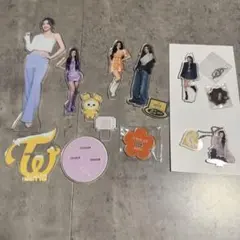 d*7様 TWICE ジヒョぬいぐるみ アクリルスタンドセット公式 | Mercari