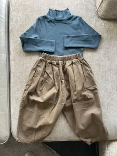 新品未使用/韓国子供服_ハローブーク購入タートルネック＆パンツセット110サイズ