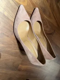 ピンクベージュパンプス