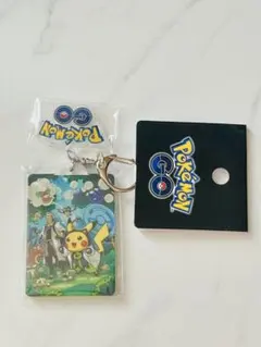 Pokémon GO アクリルキーホルダー ウィロー博士 ピカチュウのサムネイル