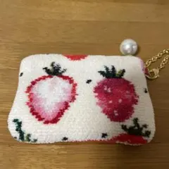 FEILERイチゴキーケース - メルカリ
