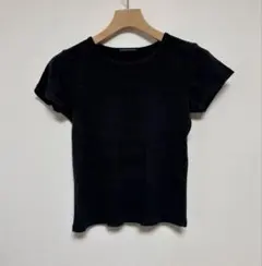 BRANDY MELVILLE ブラック半袖Tシャツ