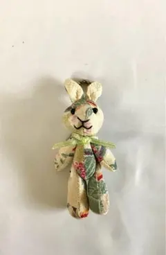 縮緬和柄 うさぎ ぬいぐるみ チャーム キーホルダーのサムネイル
