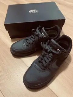 【美品】Nike Air Force 1 GORE-TEX ブラック