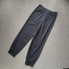 美品 ユニクロ ウルトラストレッチアクティブジョガーパンツ M AIRism