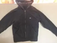 adidasのオシャレなパーカー！美品！